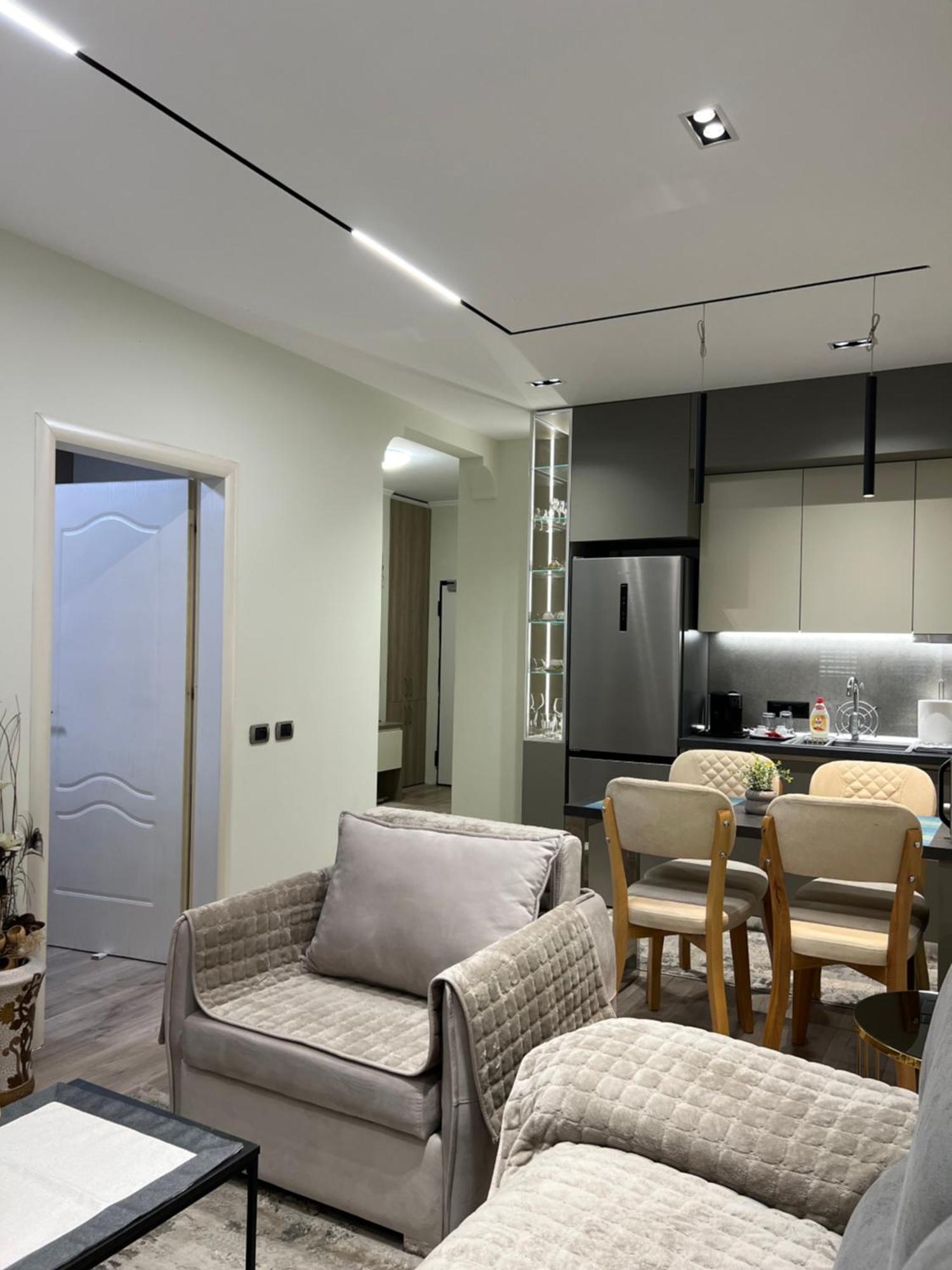 Center View Luxury Apartment Tirana Buitenkant foto