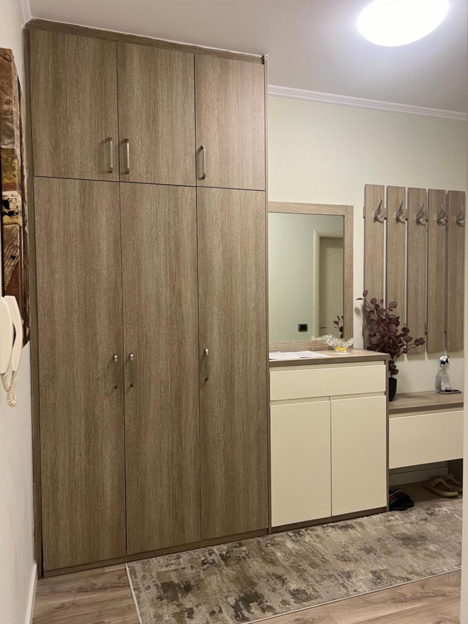 Center View Luxury Apartment Tirana Buitenkant foto